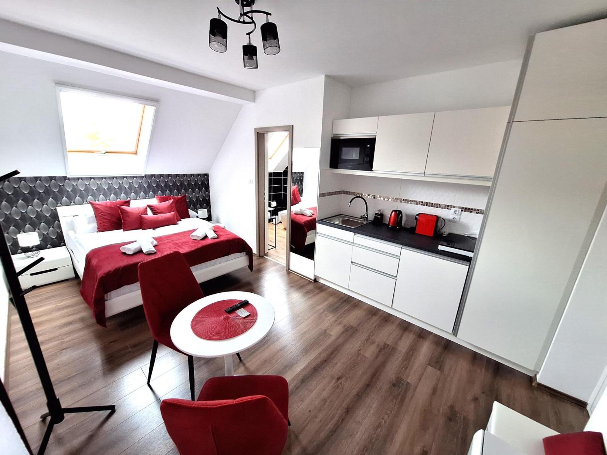 Happy Home Apartman Miskolc Exterior foto